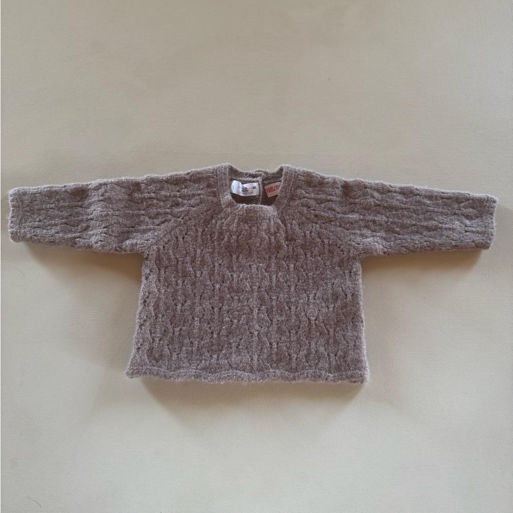 Zara baby girl mauve knit button back sweater